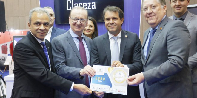 Alece recebe Certificação Ouro de Qualidade na Transparência