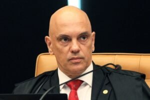 Alexandre de Moraes diz que Supremo não é composto por “covardes”