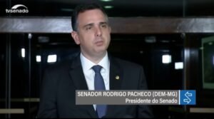 Pacheco pede lista de parlamentares monitorados pela “Abin paralela”