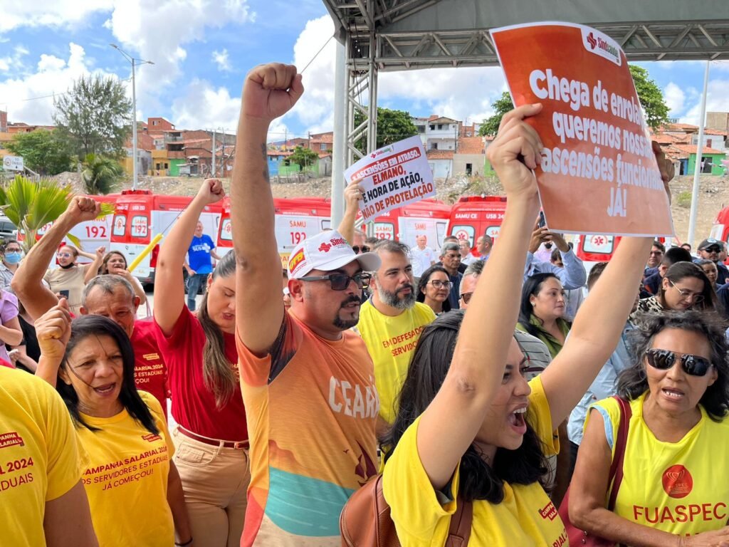 Elmano é alvo de cobrança durante entrega de ambulâncias; ele admite abrir o diálogo 5 Blog do Eliomar