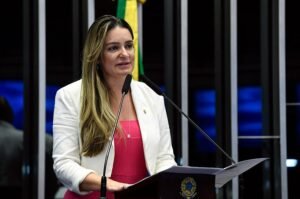 Parlamentares cearenses avaliam possibilidade de cassação de Brazão