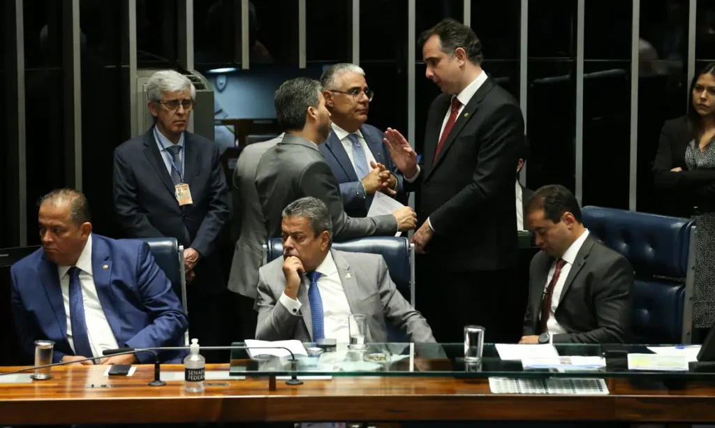 Senado aprova taxação de apostas esportivas, mas desidrata texto 8 tarso genro tarso genro Blog do Eliomar
