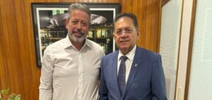 Superintendente da SOP se reúne com Arthur Lira sobre recursos para o Ceará