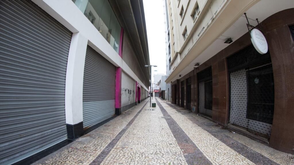 Comércio de Fortaleza fecha na Sexta-feira da Paixão 3 Blog do Eliomar