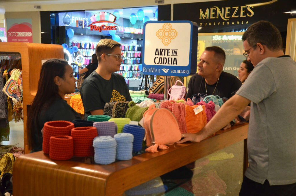 "Arte em Cadeia" chega ao Shopping RioMar Kennedy 1 Blog do Eliomar