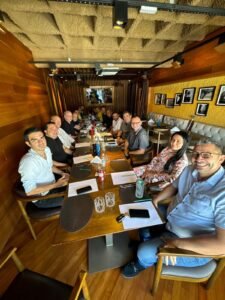 No dia da “Santa Ceia” partidos aliados de Sarto discutem em almoço formação de chapas… sem judas