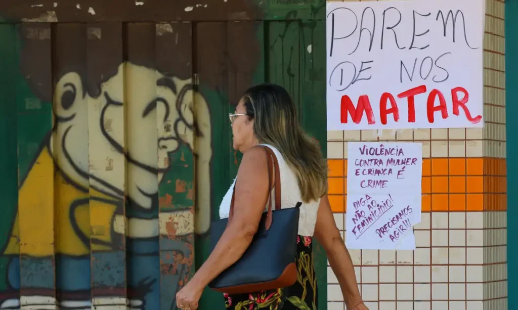 Brasil registra 10,6 mil feminicídios em oito anos 10 Blog do Eliomar