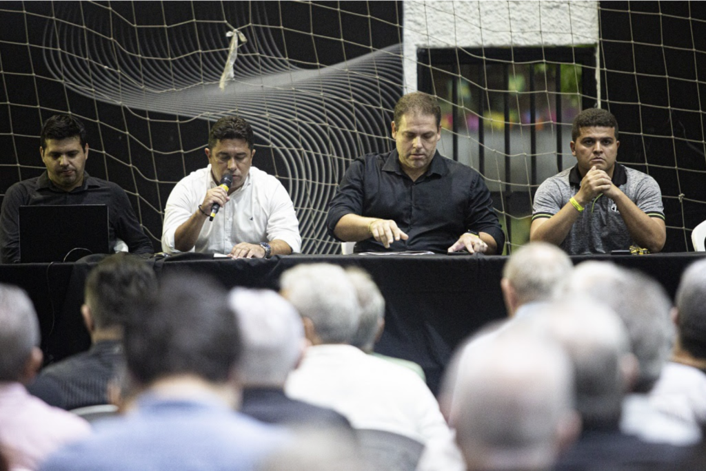 Crédito: Gledson Jorge/Ceará SC Legenda: Conselho Deliberativo alvinegro rejeitou a proposta de mudança do estatuto aumentando a crise que ameaça o ano do clube