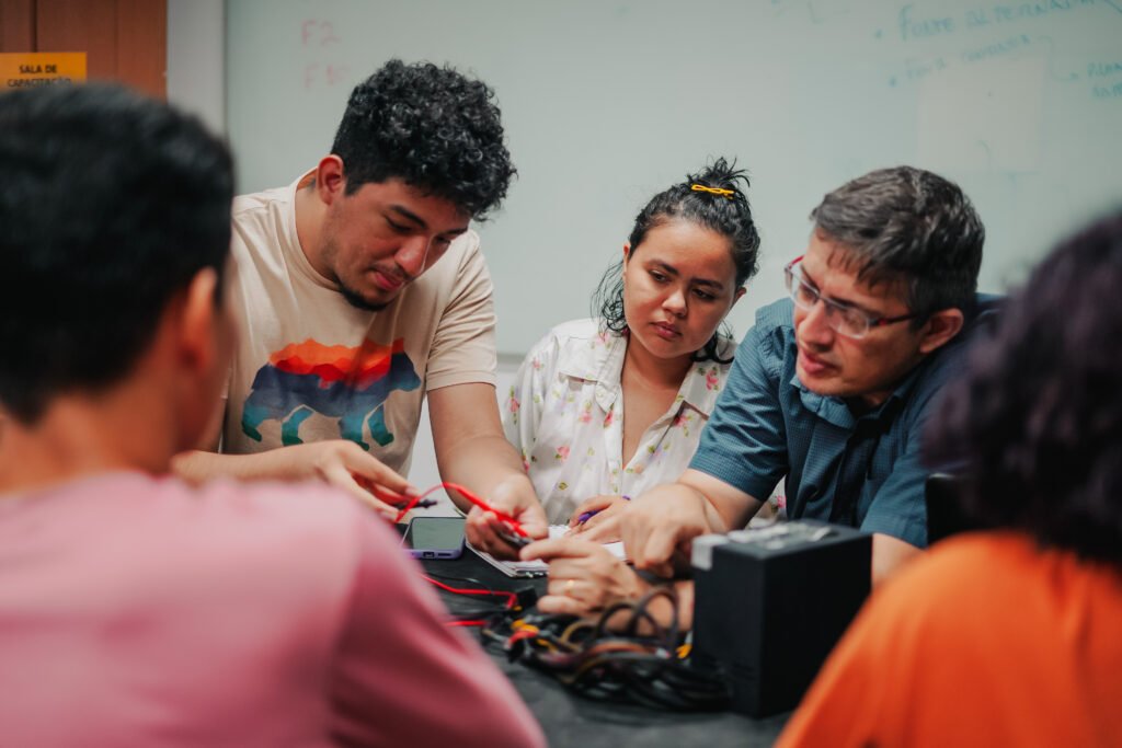 Prefeitura de Fortaleza oferece curso de manutenção e montagem de computadores 2 Blog do Eliomar