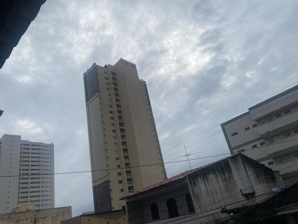 Fortaleza aguarda mais chuvas para esta quarta-feira 1 Blog do Eliomar
