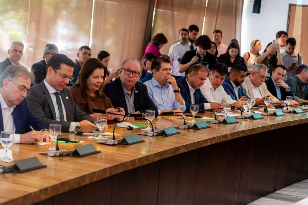 É o Ceará mais competitivo, diz Ricardo Cavalcante sobre a Transnordestina 10 Blog do Eliomar