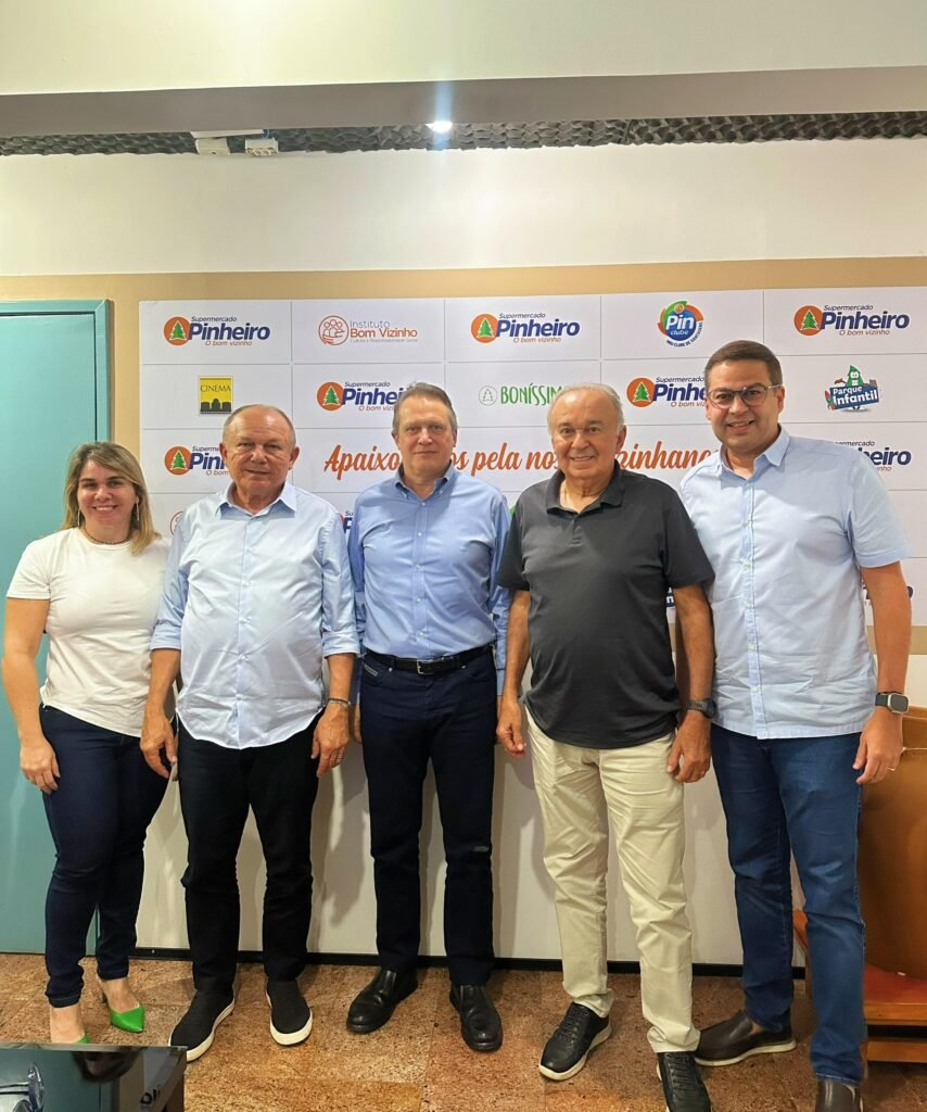 Supermercado Pinheiro recebe CEO Global da JBS 2 Blog do Eliomar