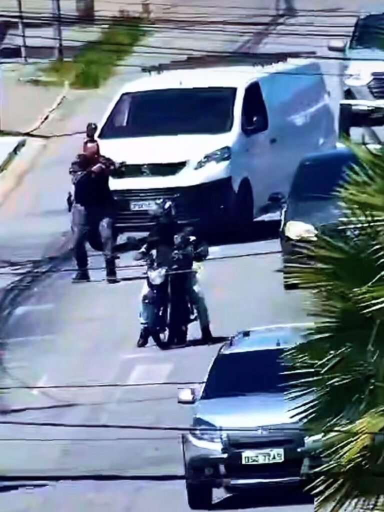 Tentativa de Chacina - Três mortos, entre eles uma criança, no Parque Dois Irmãos 6 Blog do Eliomar