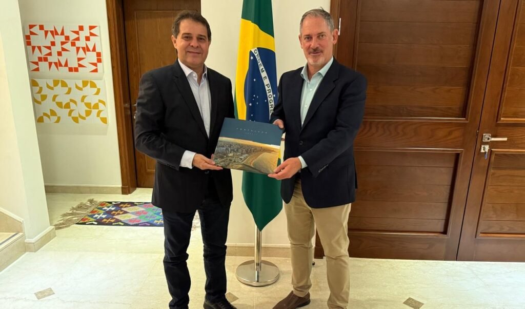 Evandro apresenta projetos de Fortaleza para a Embaixada do Brasil nos Emirados Árabes Unidos 7 Blog do Eliomar