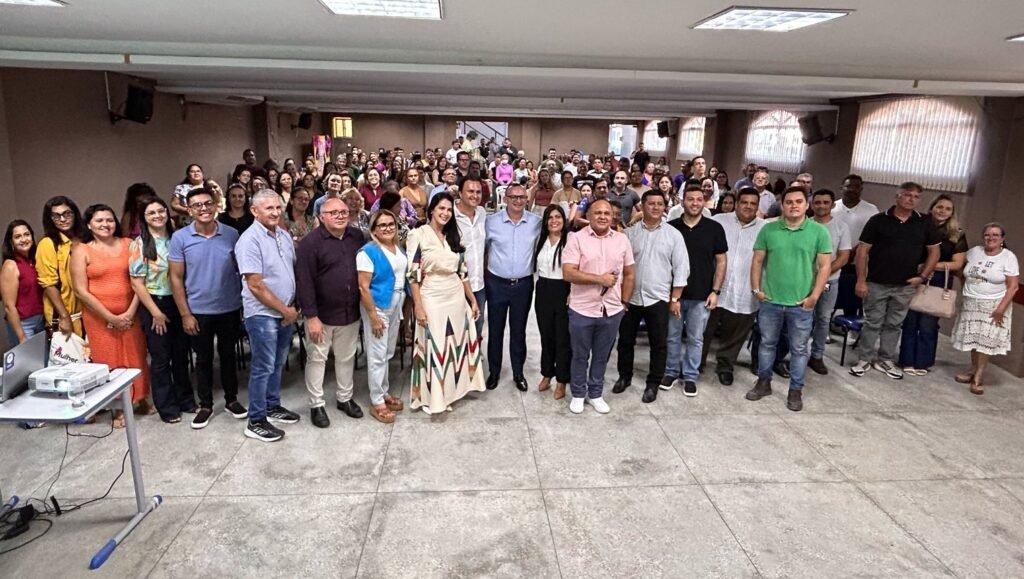 Qualidade e inclusão: Aquiraz empossa pedagogo à frente da Educação 10 Blog do Eliomar