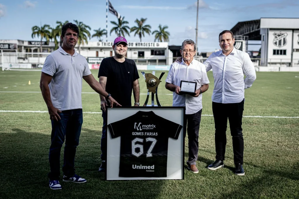 Gomes Farias ganha homenagem do Ceará Sporting Club 10 Blog do Eliomar