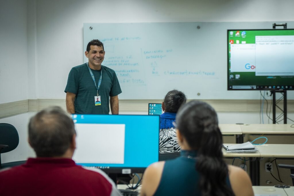 Cagece Capacita vai matricular para cursos gratuitos no próximo sábado 10 Blog do Eliomar