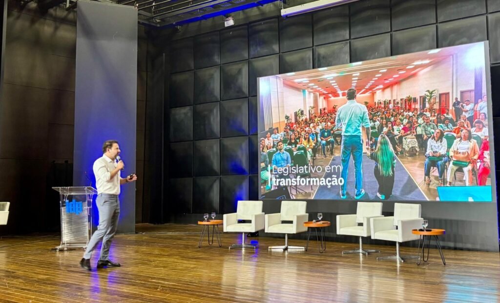 Leo Couto apresenta em Brasília políticas de inclusão e inovação na Câmara de Fortaleza 7 Blog do Eliomar