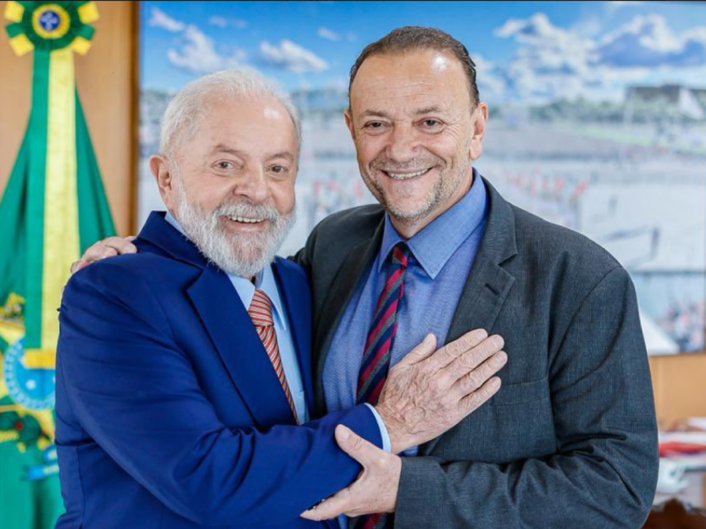 Guimarães e Elmano trazem Edinho Silva ao Ceará; ele é o preferido de Lula para comandar PT 1 Blog do Eliomar