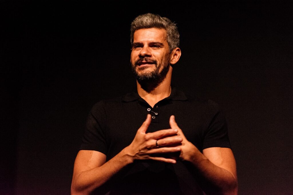 Bailarino Thiago Soares montará espetáculo para a XV Bienal Internacional de Dança do Ceará. 9 Blog do Eliomar