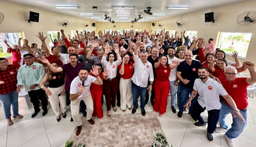 José Guimarães sugere Laís Nunes como sua substituta na Câmara Federal... Ele? Senador! 4 Blog do Eliomar