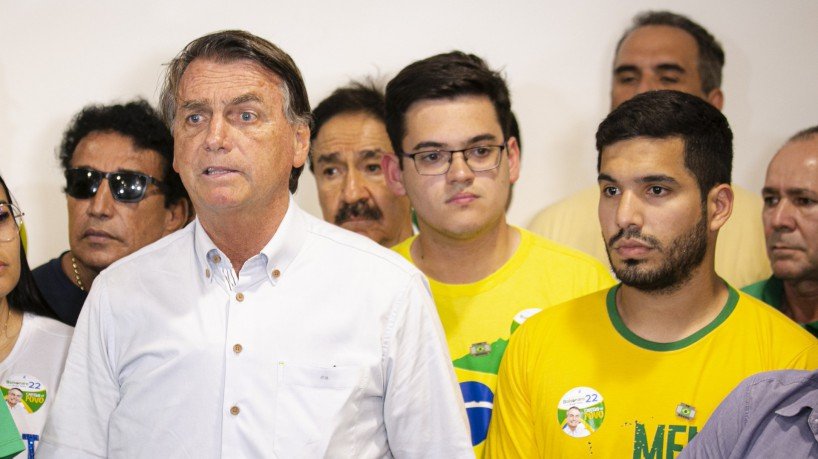 PF e Bolsonaro - André Fernandes chama STF de "câncer" e Carmelo diz que Moraes é "ditador" 4 Blog do Eliomar