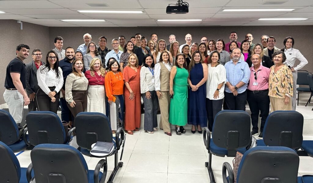 Corretores de imóveis no Ceará se capacitam em inglês de olho no mercado dos EUA 1 Blog do Eliomar