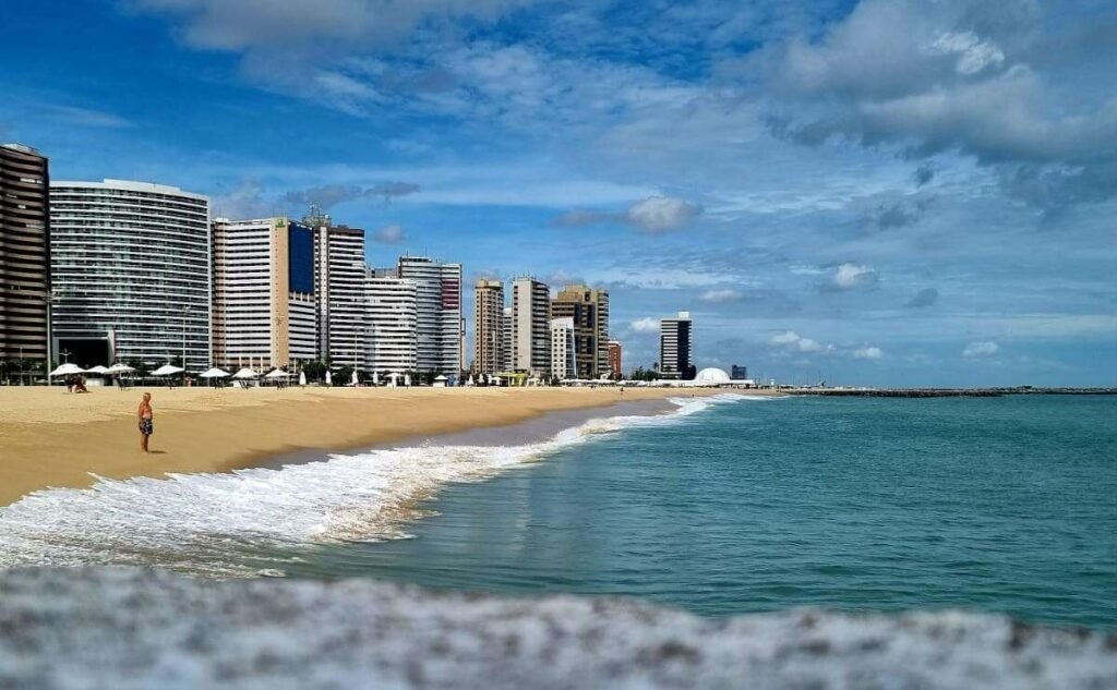 Fortaleza tem nove trechos de praia próprios para banho 1 Blog do Eliomar
