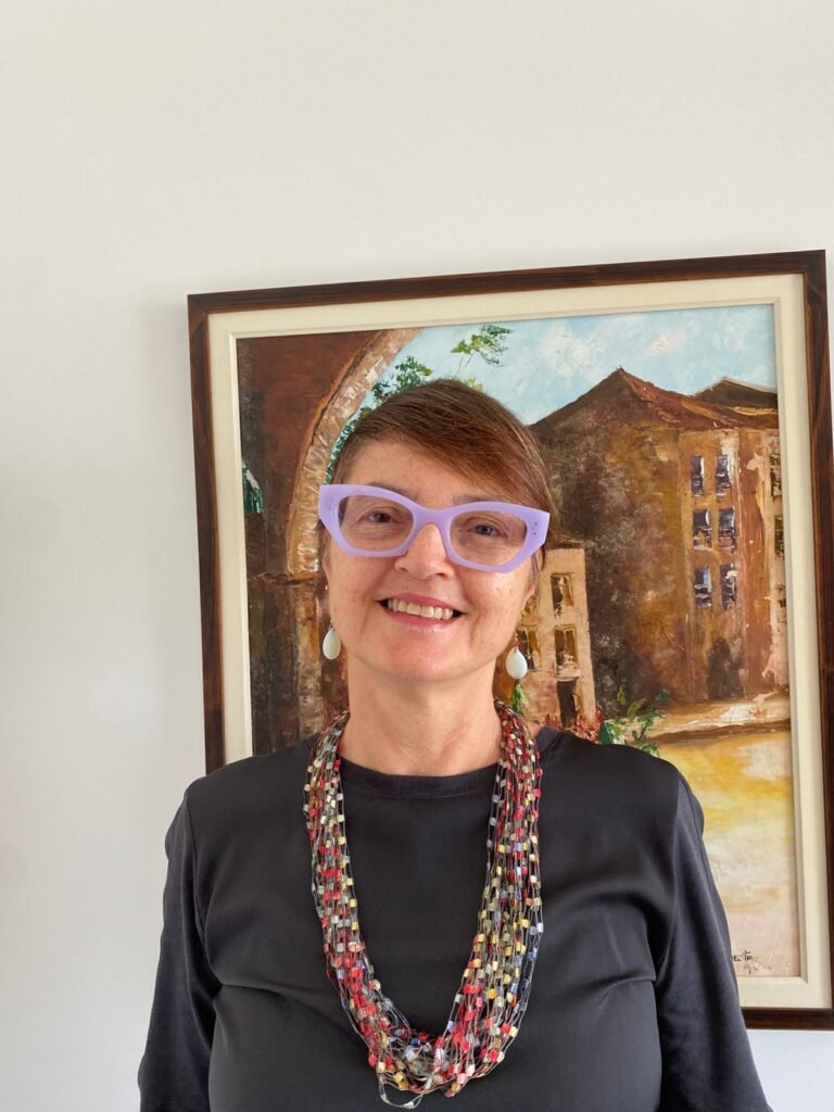 "Futuro é miragem que não devemos querer que se revele" - Por Ana Márcia Diógenes 1 Blog do Eliomar