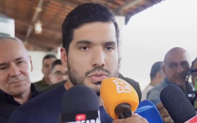"Vamos continuar conversando", diz André Fernandes sobre união da oposição em 2026 2 Blog do Eliomar