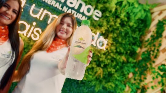 Água Serra Grande lança nova embalagem no Museu da Imagem e do Som 1 Blog do Eliomar