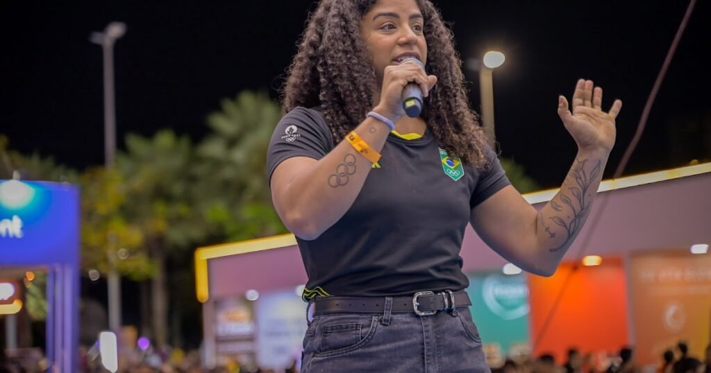 Palestra com atleta olímpica foi destaque no Festival Costume Saudável 1 Blog do Eliomar