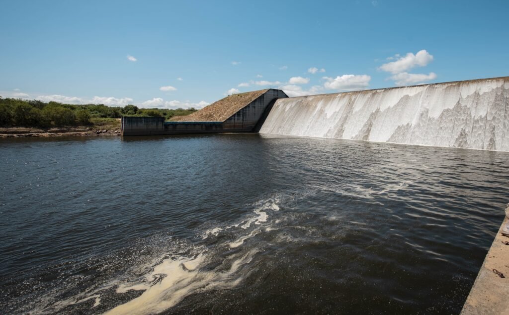 Obra da Cagece assegura a continuidade no abastecimento de Itapipoca 1 Blog do Eliomar