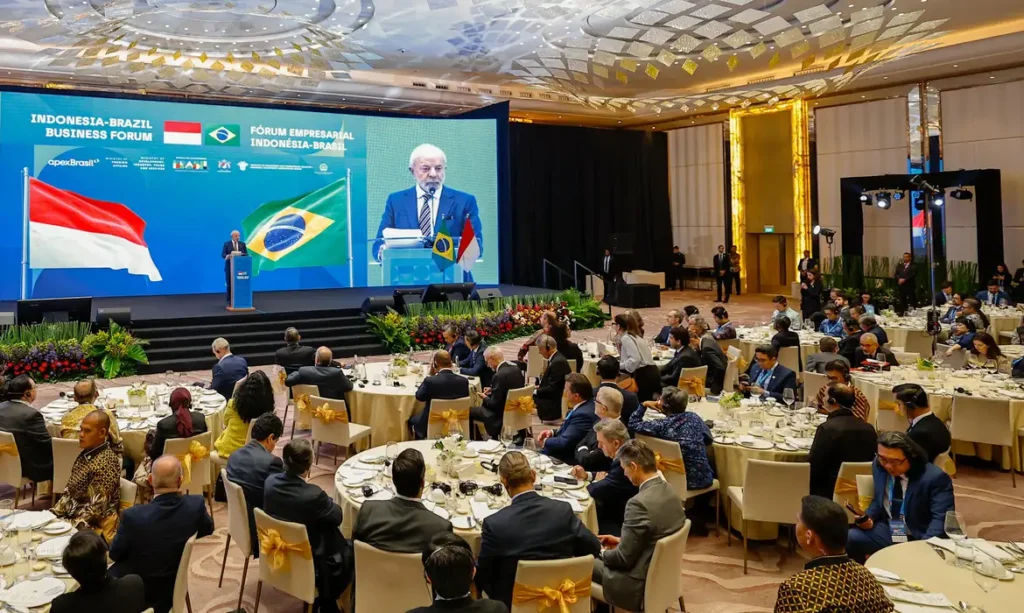 Lula defende uso de moedas locais para comércio Brasil-Indonésia 6 Blog do Eliomar