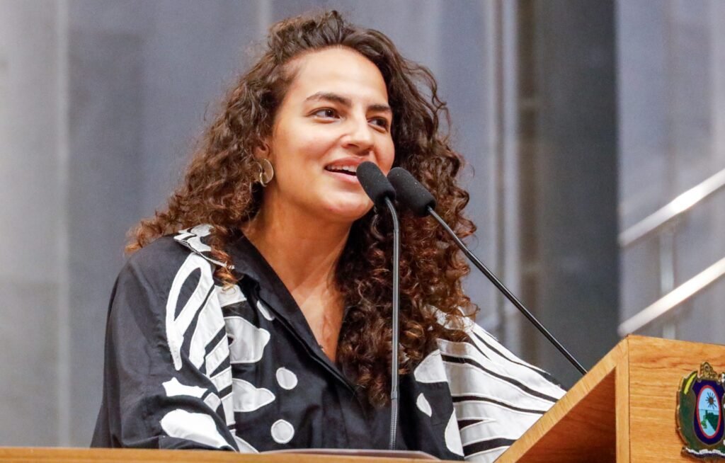 "Na Chapada do Araripe, Agro tenta passar a boiada em uma área de proteção ambiental" - Por Rosa Amorim 8 Blog do Eliomar