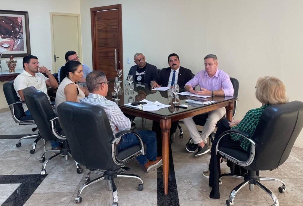 Policiais e bombeiros militares do Ceará poderão conquistar jornada de 40 horas/semanais 1 Blog do Eliomar