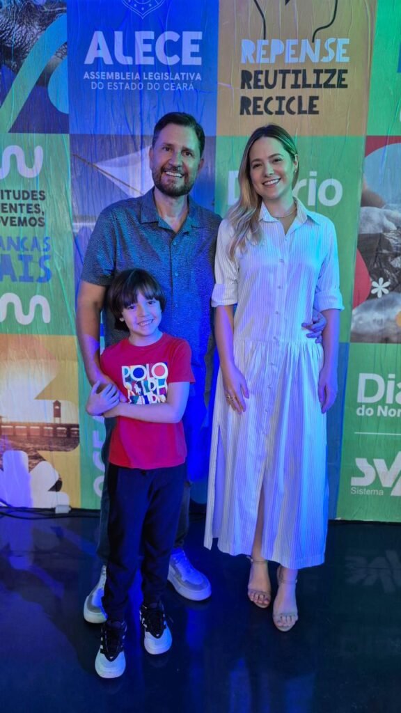 Romeu Aldigueri e família prestigiam exposição imersiva patrocinada pela Alece 4 Blog do Eliomar