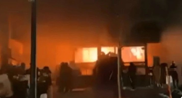 Bar explode na Suíça e autoridades preveem 40 mortos 10 Blog do Eliomar