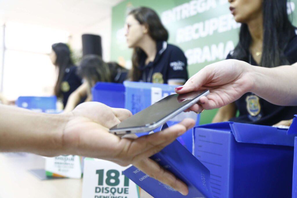 Programa Meu Celular devolve hoje aos donos mais de 1.200 aparelhos 7 Blog do Eliomar