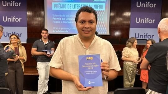 "A força da palavra em tempos de esquecimento" - Por Mirelle Costa 1 Blog do Eliomar