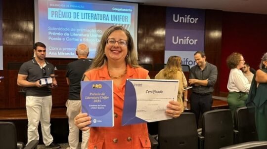 "A força da palavra em tempos de esquecimento" - Por Mirelle Costa 2 Blog do Eliomar