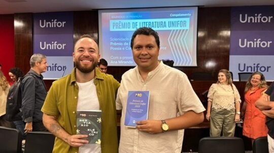 "A força da palavra em tempos de esquecimento" - Por Mirelle Costa 4 Blog do Eliomar