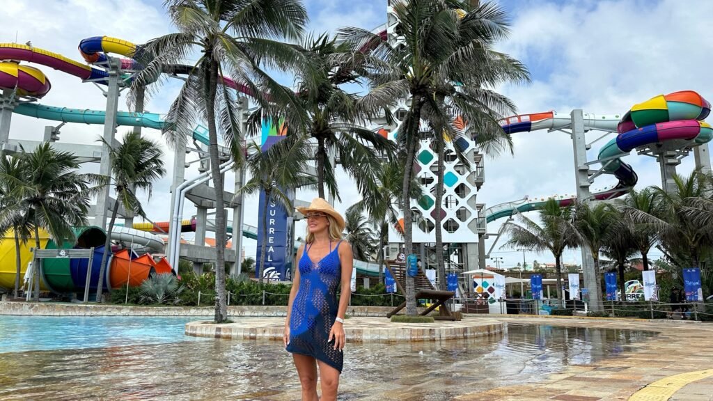 Deborah Secco curte férias com a família no Beach Park 1 Blog do Eliomar