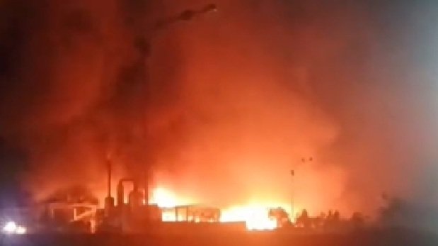 Incêndio de grandes proporções destrói fábrica em Juazeiro do Norte 5 Blog do Eliomar