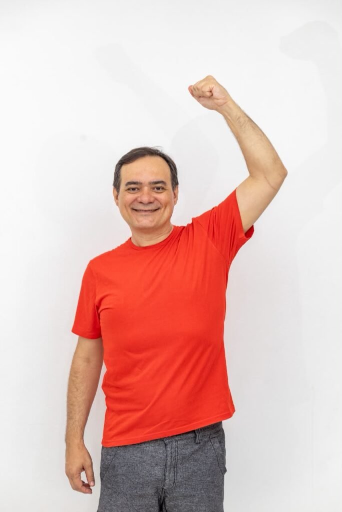 Ailton Lopes toma posse como vereador de Fortaleza 8 Blog do Eliomar