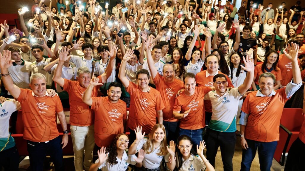 Prefeitura de Fortaleza anuncia 10 mil vagas em cursos de tecnologia até 2028 no lançamento do Horizonte Digital 2 Blog do Eliomar